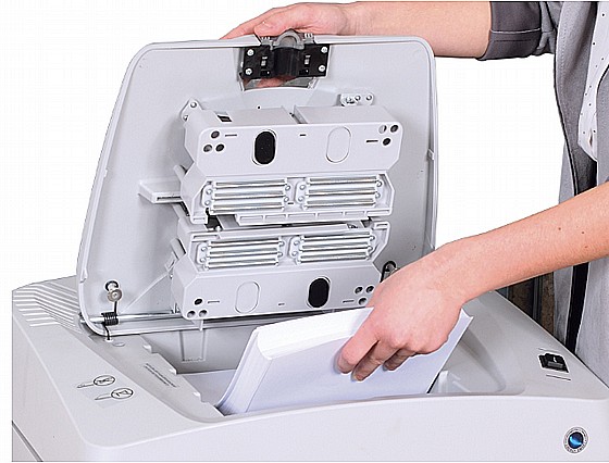 ����� ���� ����� AF +1  KOBRA  ���� - 300 ��